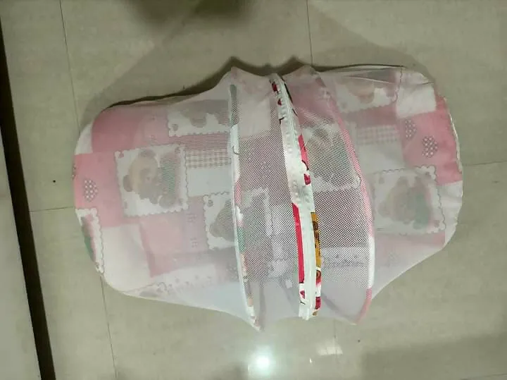 BABYHUG Bedding Set with Mosquito Net