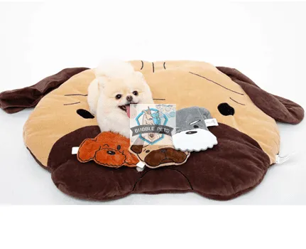 Hey Cuzzies Day Bed Pug Design